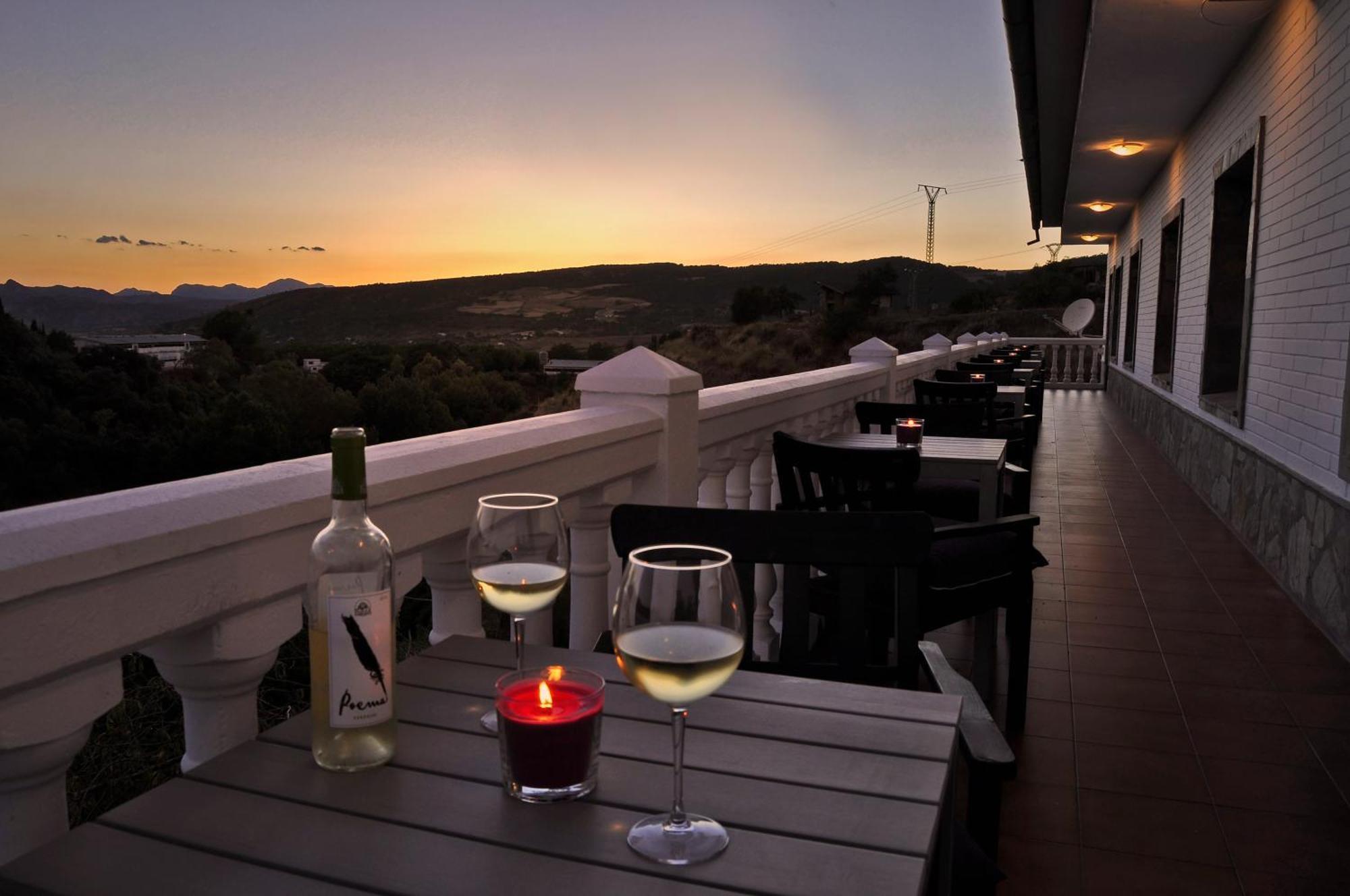 Villa Ignacia B&B - Naturaleza Entre Ronda Y Setenil Arriate Eksteriør billede